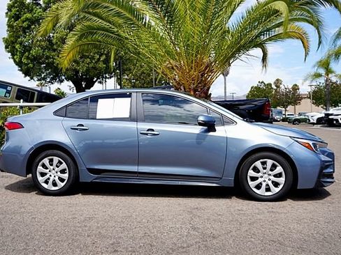 Used 2024 Toyota Corolla SE FWD image 7