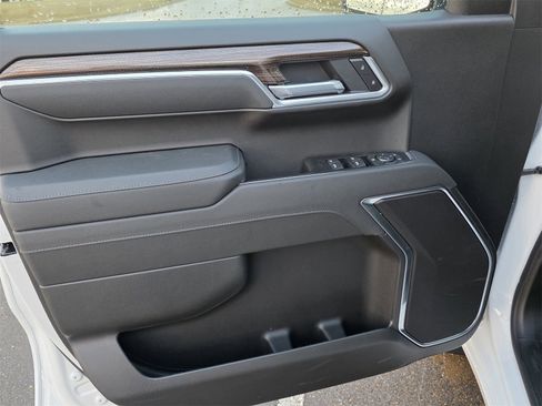 New 2026 Chevrolet Silverado 1500 LT image 6