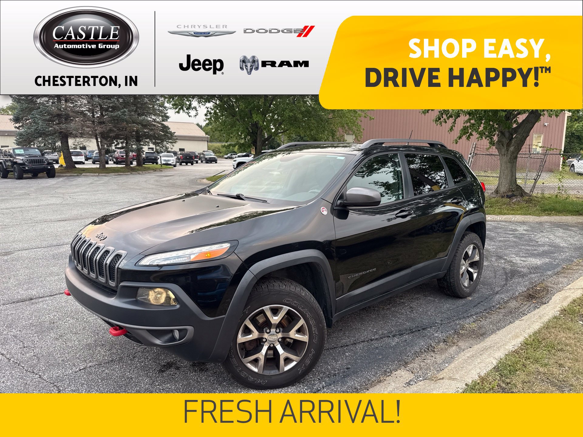 Used 2014 Jeep Cherokee Trailhawk w/ Comfort/Convenience Group AWD/4WD image 1