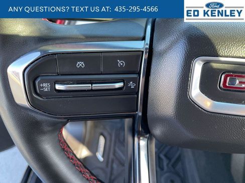 Used 2023 GMC Canyon AT4X image 17