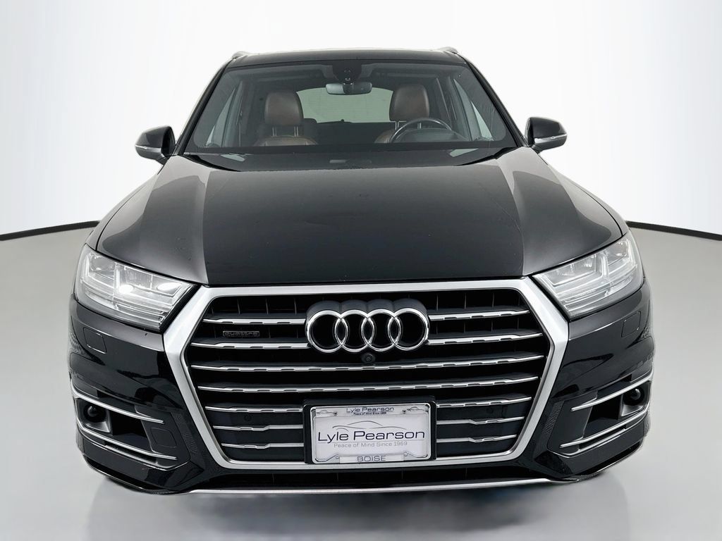 Used 2017 Audi Q7 3.0T Prestige AWD/4WD image 6