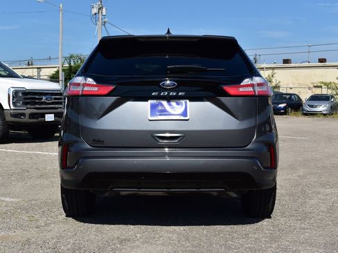 Certified 2024 Ford Edge ST-Line AWD/4WD image 8