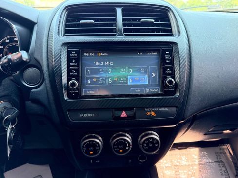 Used 2020 Mitsubishi Outlander Sport ES FWD image 34