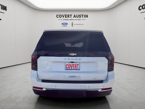 Used 2025 Chevrolet Tahoe LT RWD image 4