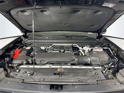 Used 2025 GMC Canyon AT4 w/ Nightfall Edition image 22