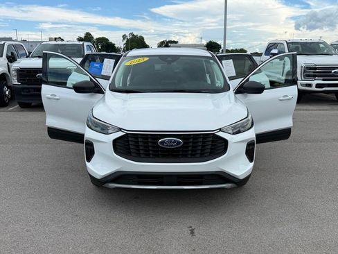Used 2023 Ford Escape Active w/ Cold Weather Package FWD image 22