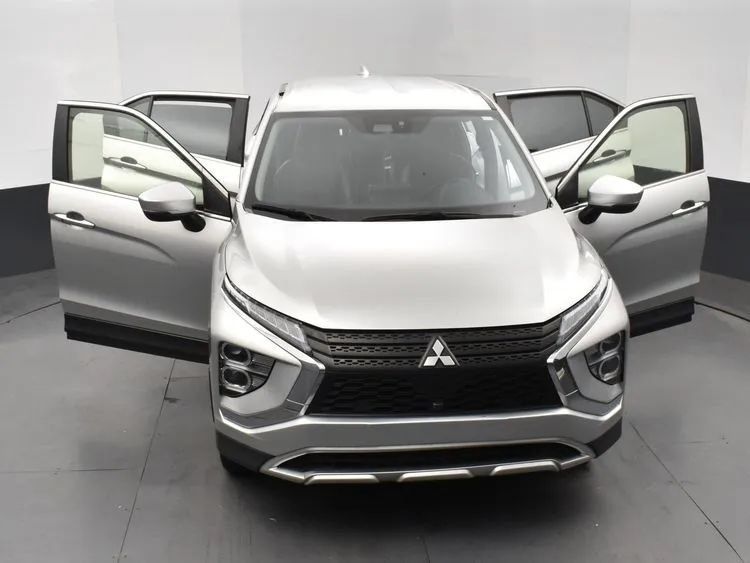 Used 2024 Mitsubishi Eclipse Cross SE AWD/4WD image 10