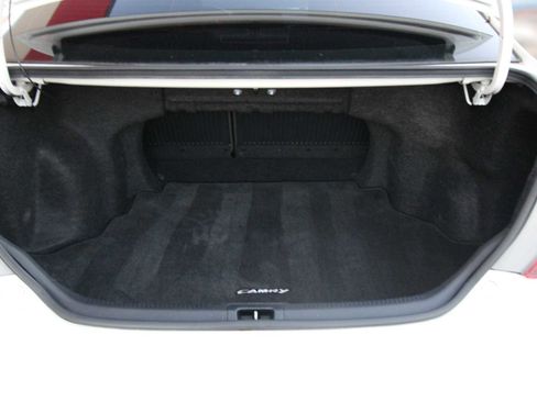 Used 2013 Toyota Camry SE image 27