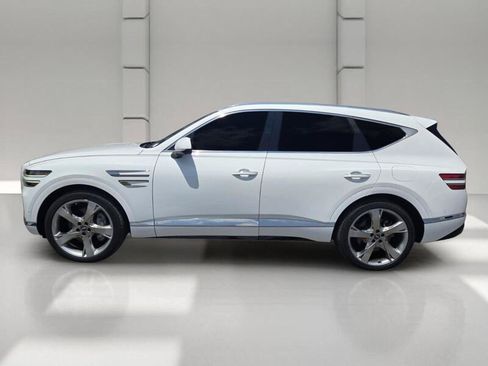 Used 2022 Genesis GV80 2.5T w/ Prestige Package 04 AWD/4WD image 4