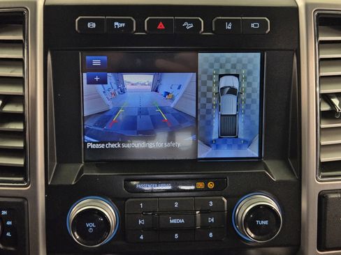 Used 2020 Ford F350 Platinum image 17