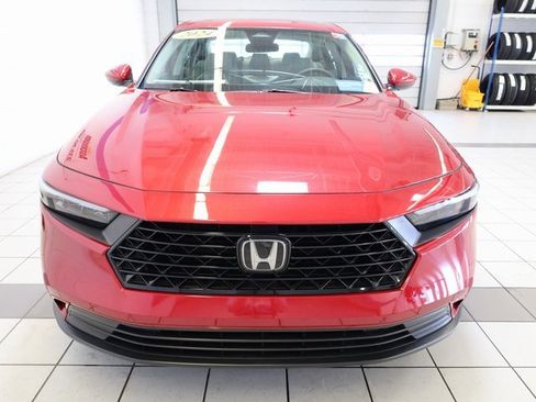 Used 2024 Honda Accord EX image 18