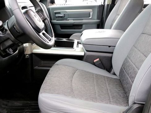 Used 2014 RAM 1500 Big Horn image 10