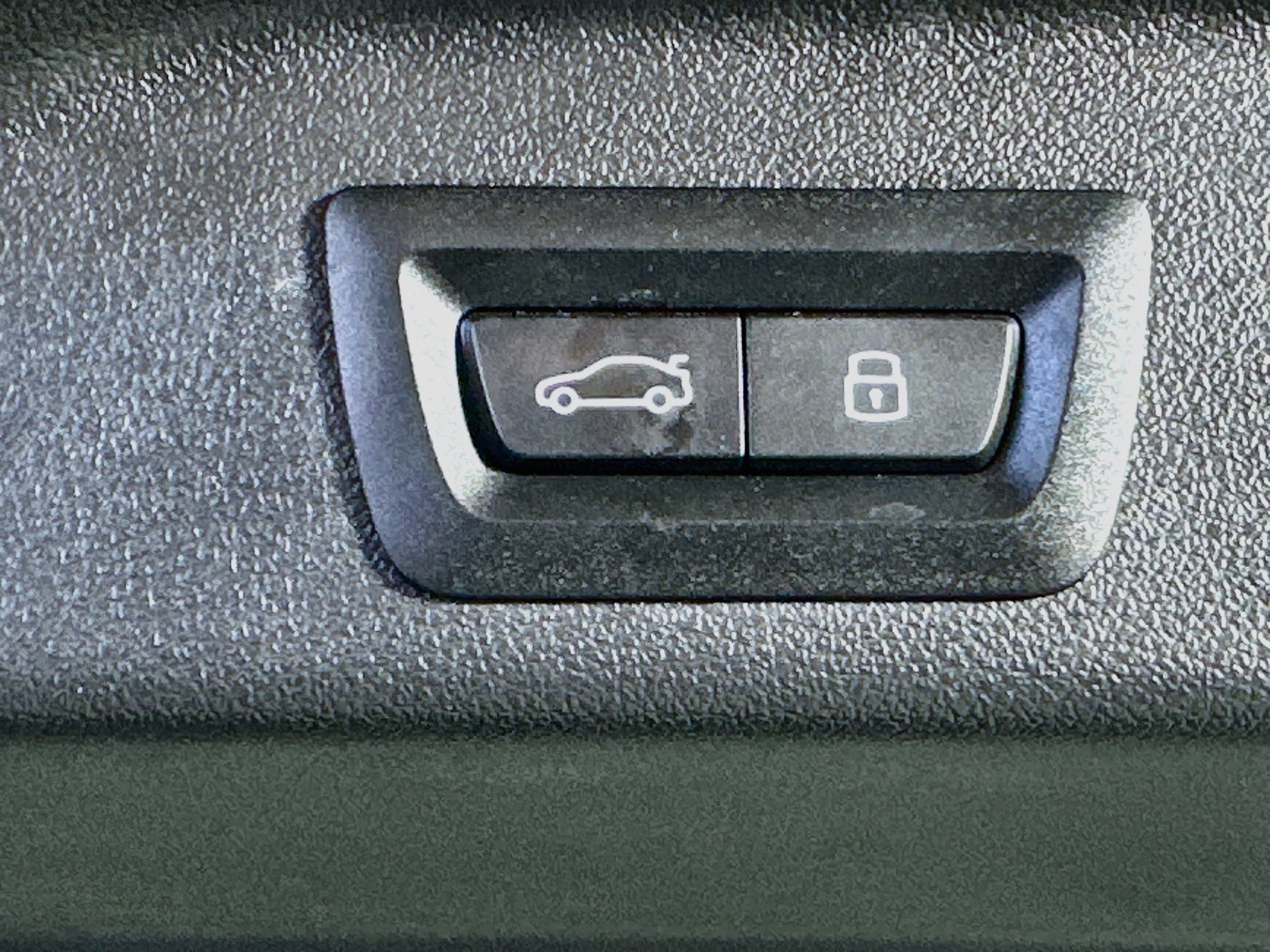 Used 2026 BMW X5 xDrive40i AWD/4WD image 31
