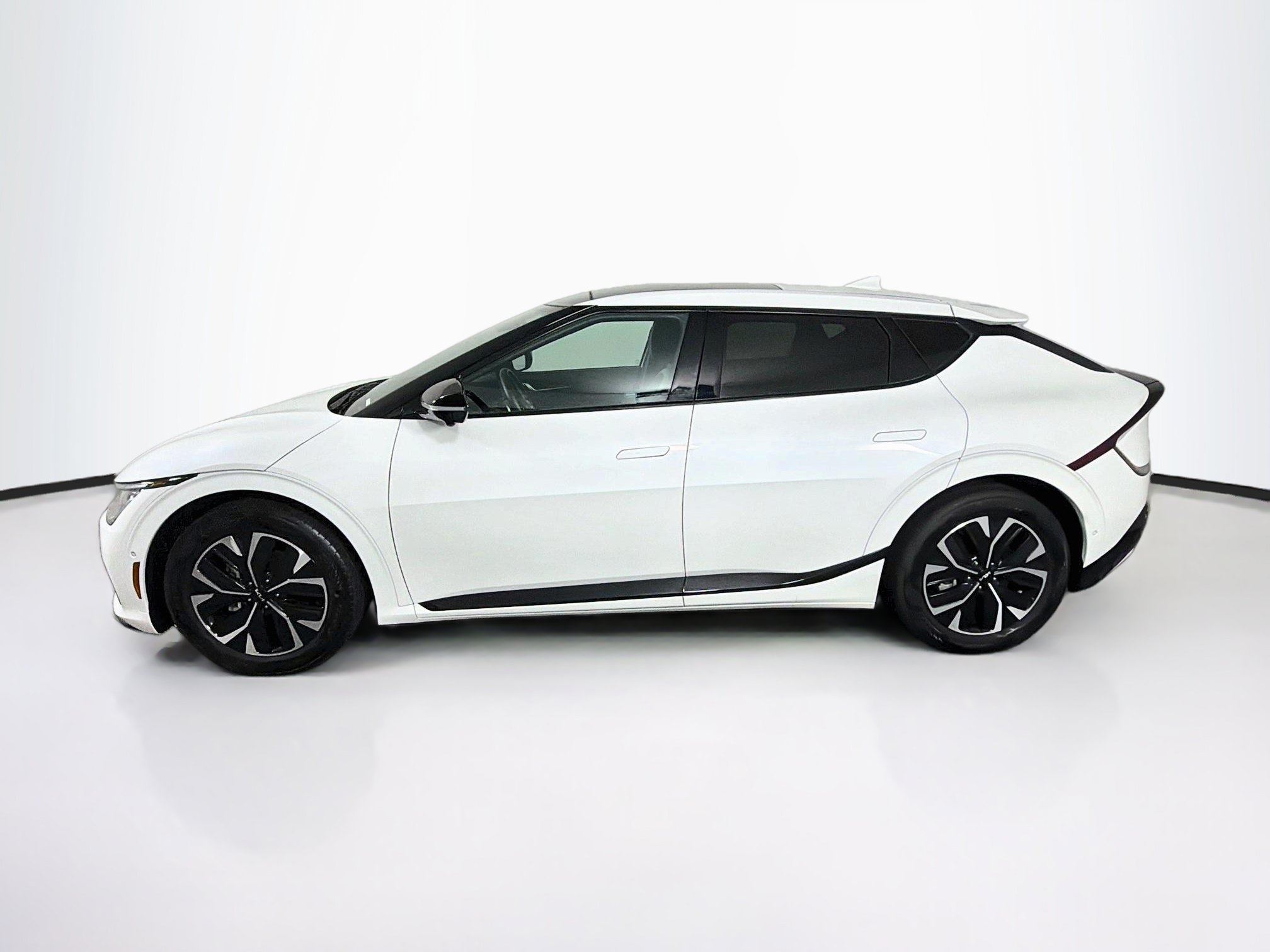 Used 2024 Kia EV6 GT-Line RWD image 4