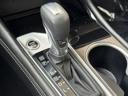 Used 2023 Nissan Altima 2.5 SV image 17