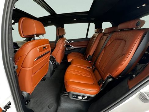 New 2027 BMW X7 M60i AWD/4WD image 22