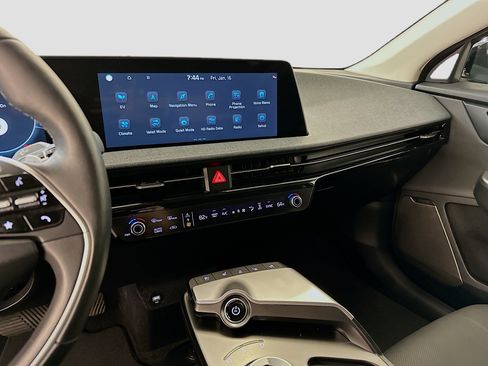 Used 2024 Kia EV6 Wind image 26