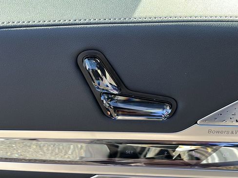 New 2025 BMW 760i xDrive image 12