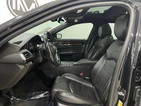 Used 2019 Cadillac CT6 Luxury w/ Driver Awareness Package AWD/4WD image 13