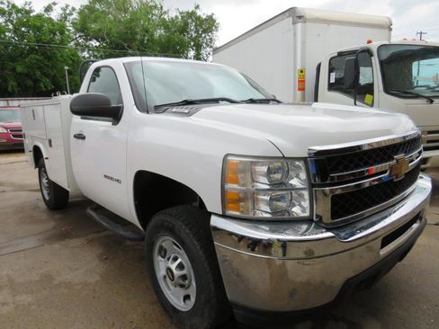 Used 2012 Chevrolet Silverado 2500 W/T image 3