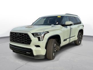 Used 2024 Toyota Sequoia Platinum video 2