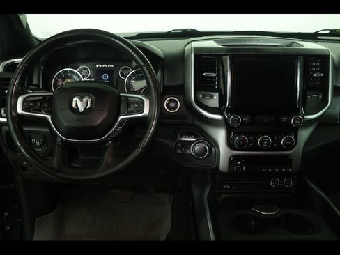 Used 2019 RAM 1500 Big Horn AWD/4WD image 25
