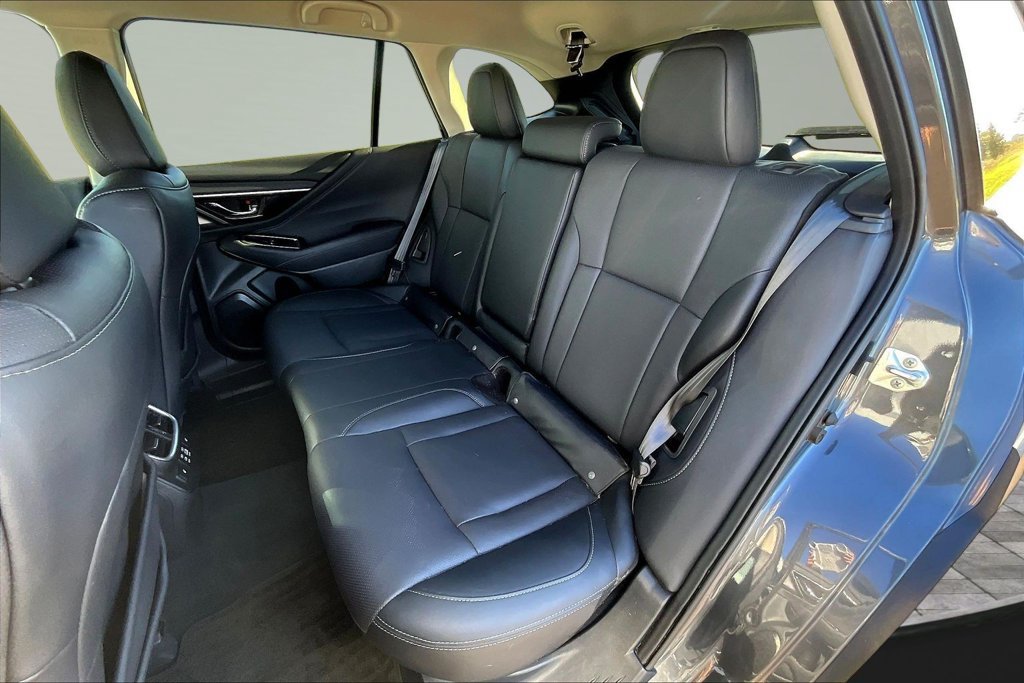 Used 2024 Subaru Outback Limited AWD/4WD image 21