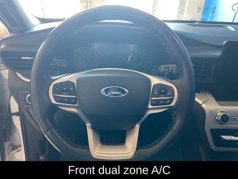 Used 2021 Ford Explorer XLT w/ Class III Trailer Tow Package image 6