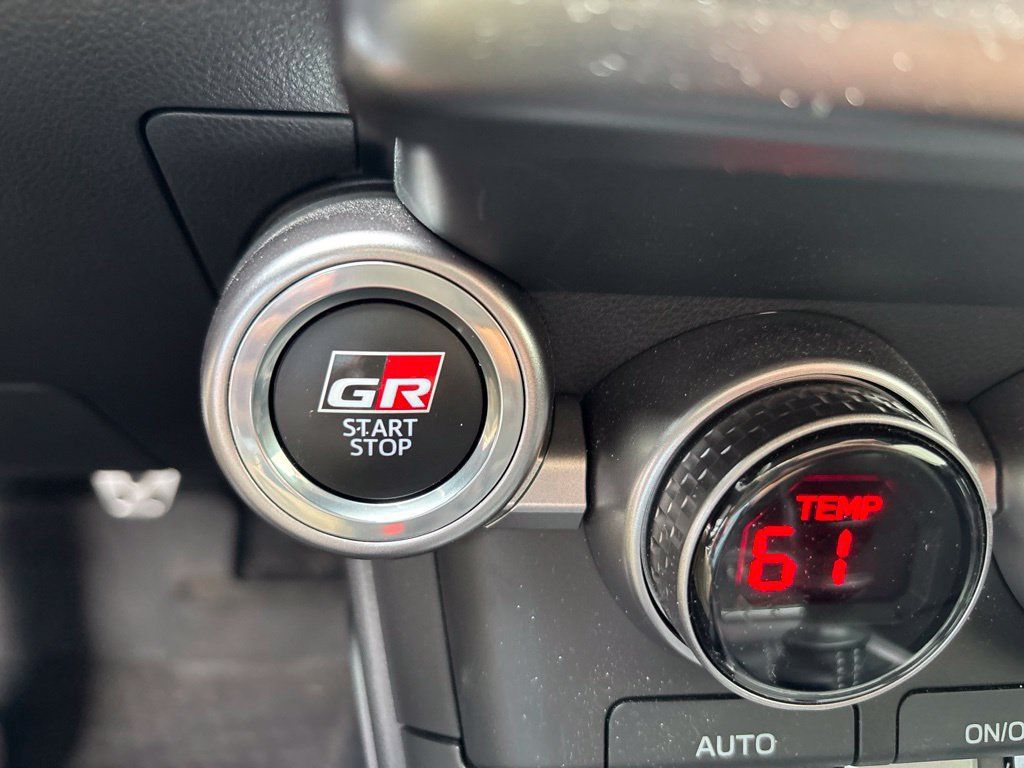 Used 2024 Toyota GR86 Premium RWD image 24