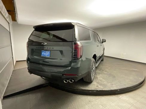 New 2026 Chevrolet Suburban Z71 w/ Sun And Tow Package image 7