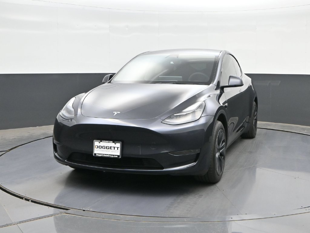 Used 2024 Tesla Model Y Long Range RWD image 27