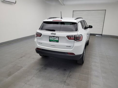 Used 2024 Jeep Compass Latitude image 7