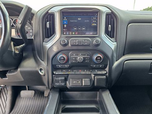 Used 2021 Chevrolet Silverado 1500 LT Trail Boss w/ Convenience Package II AWD/4WD image 25