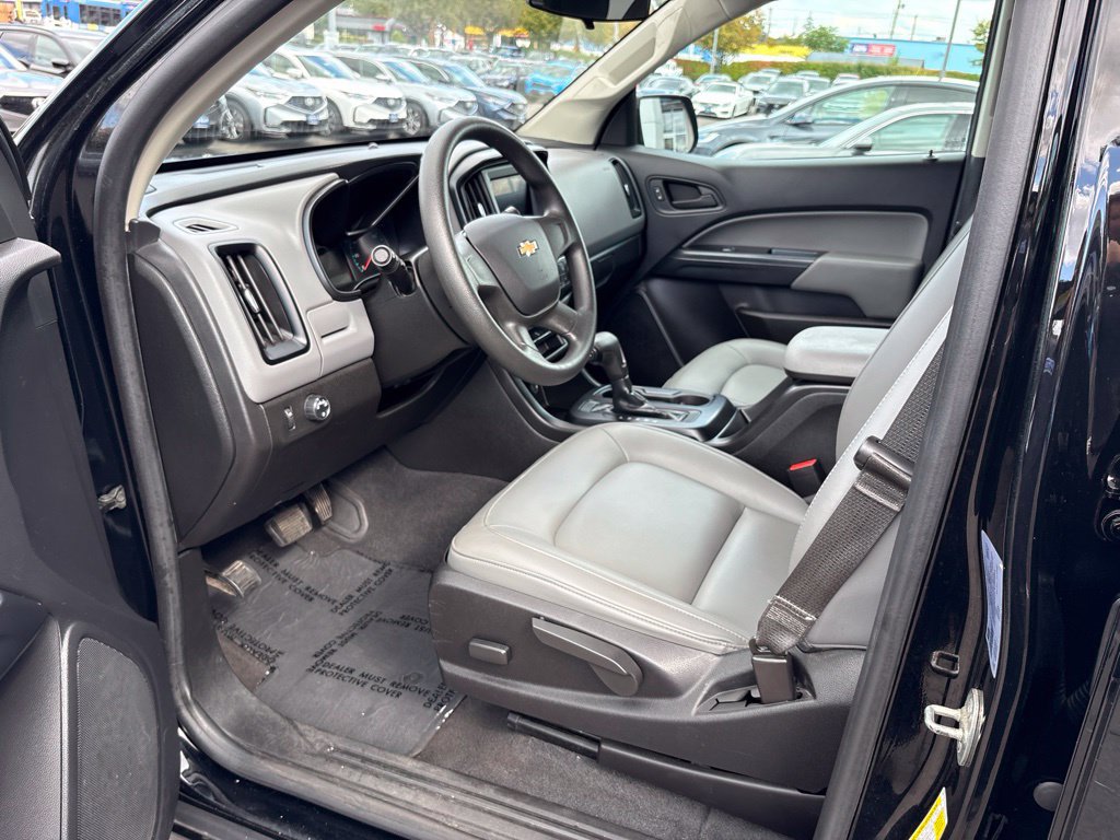 Used 2020 Chevrolet Colorado W/T RWD image 13