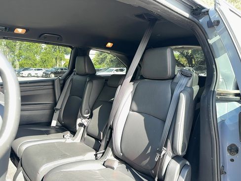 Used 2024 Honda Odyssey Sport image 15