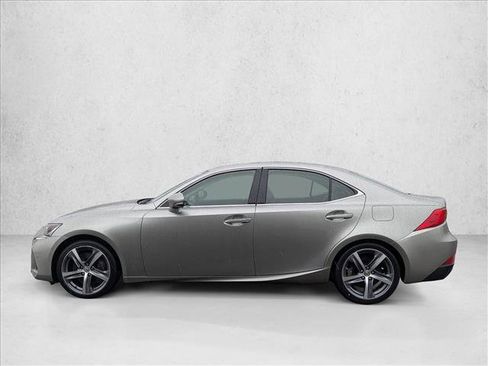 Used 2018 Lexus IS 350 AWD image 9