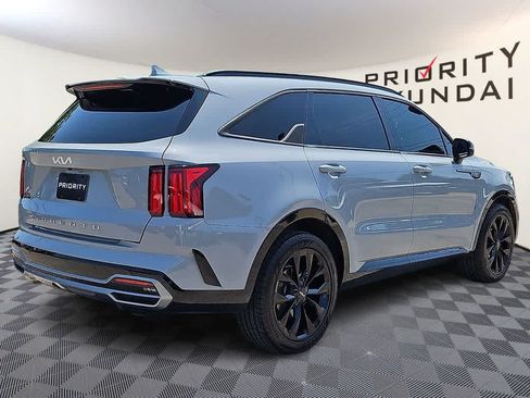 Used 2022 Kia Sorento SX FWD image 4