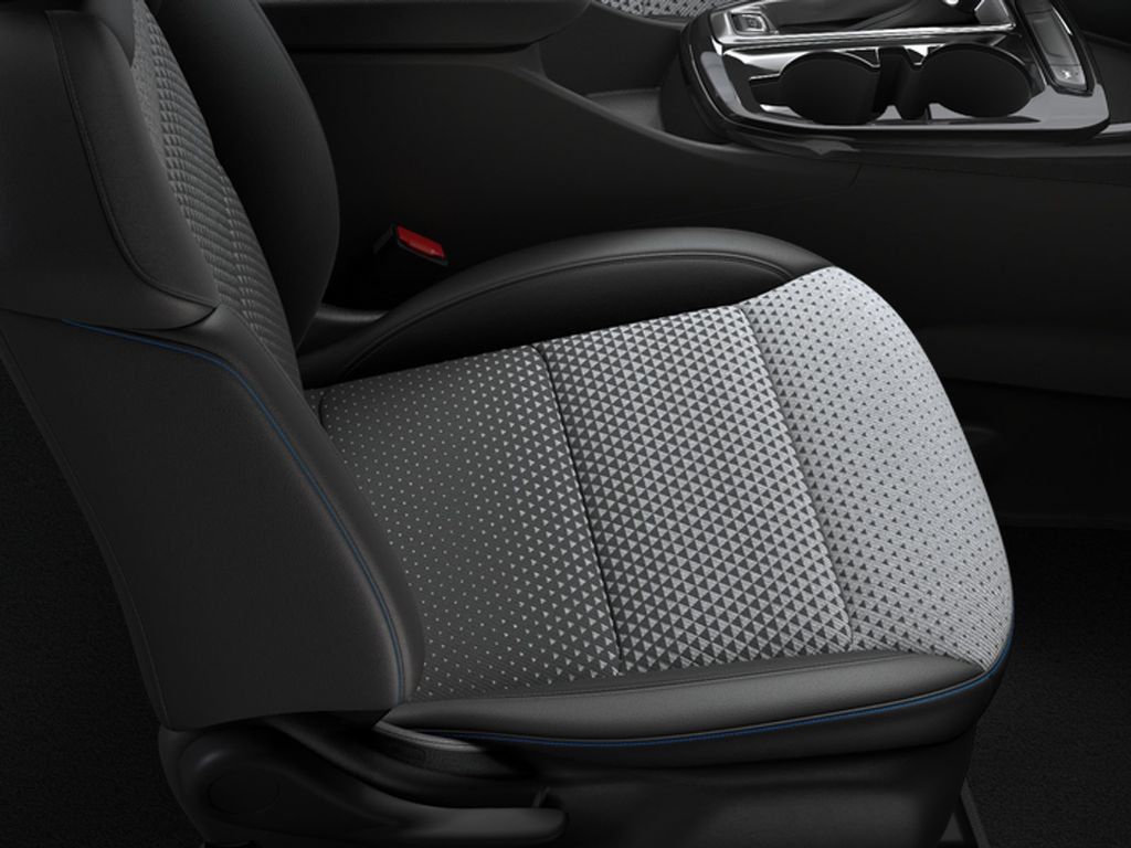 New 2026 Chevrolet Trax LT w/ LT Convenience Package FWD image 9