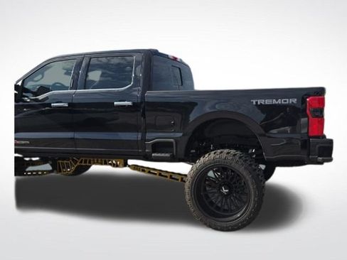 Used 2026 Ford F250 Platinum w/ Platinum Plus Package AWD/4WD image 6