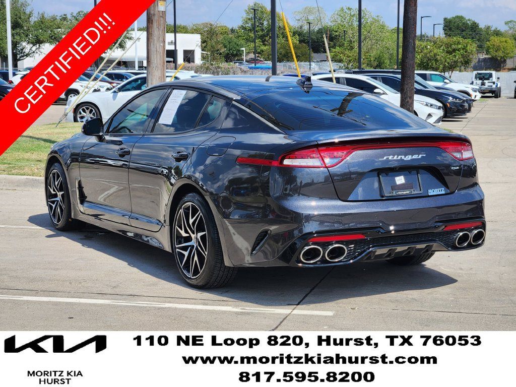 Certified 2023 Kia Stinger GT-Line RWD image 3