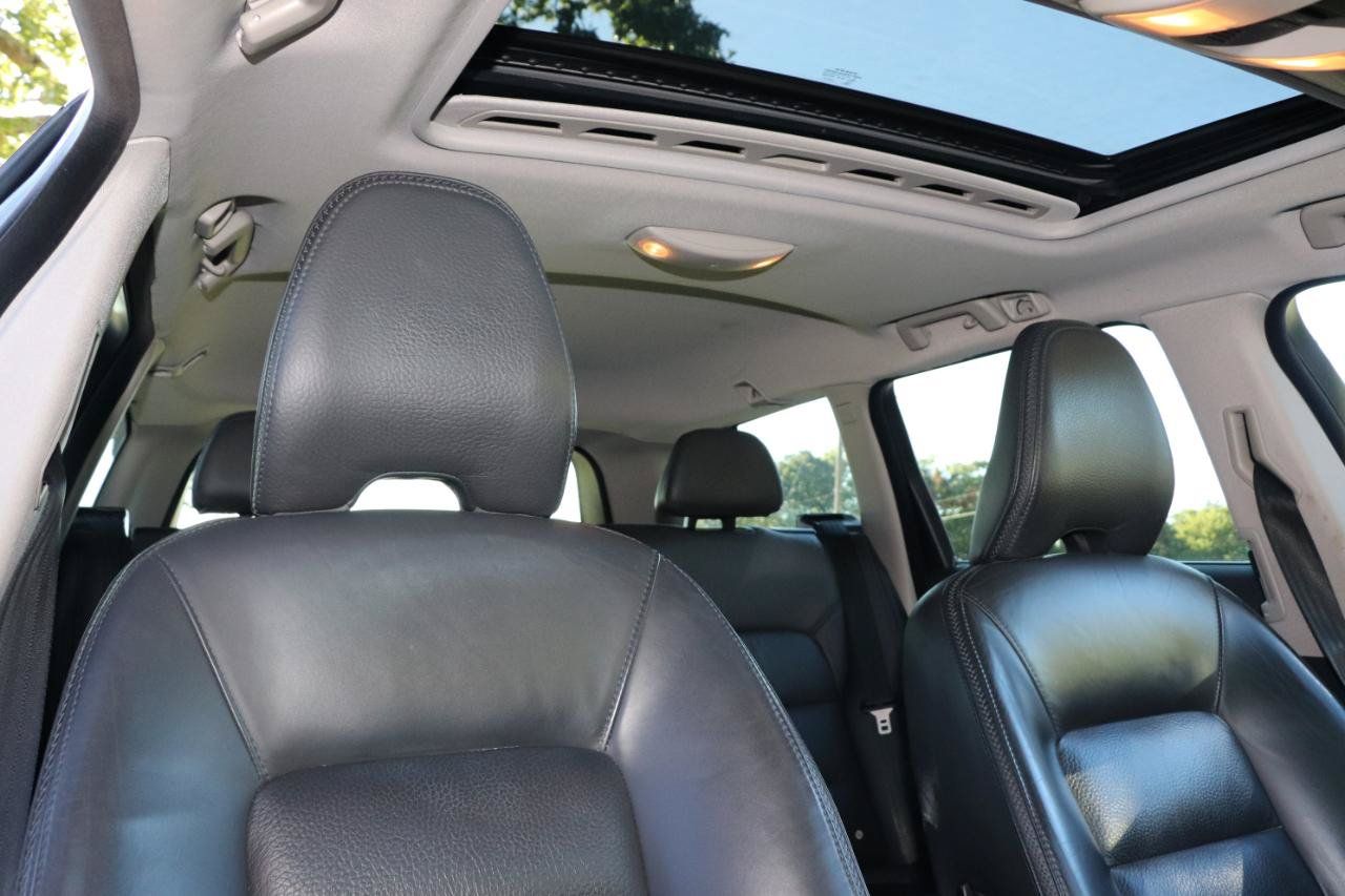 Used 2012 Volvo XC70 3.2 AWD/4WD image 31