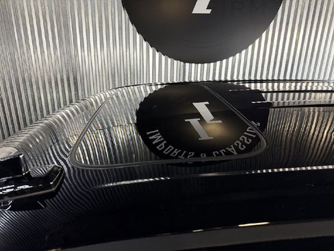 Used 2021 Chevrolet Silverado 1500 High Country w/ Technology Package image 28