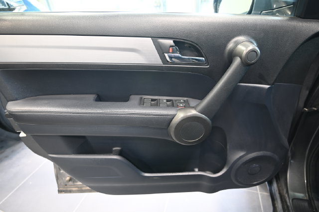 Used 2011 Honda CR-V EX-L image 18