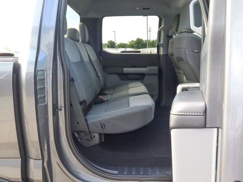 Used 2024 Ford F250 XLT AWD/4WD image 27