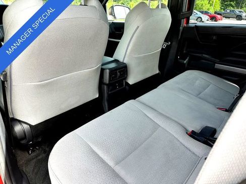 Certified 2025 Toyota 4Runner SR5 AWD/4WD image 19