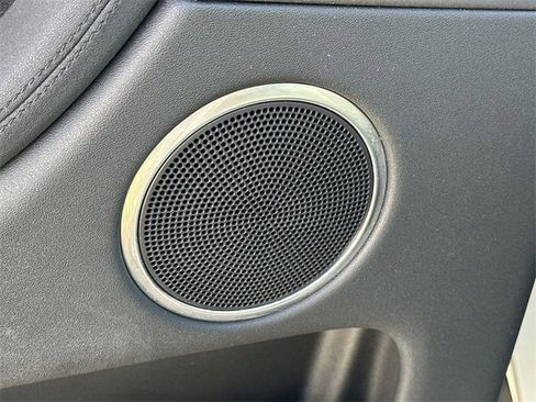 Used 2023 Land Rover Discovery Sport S image 23