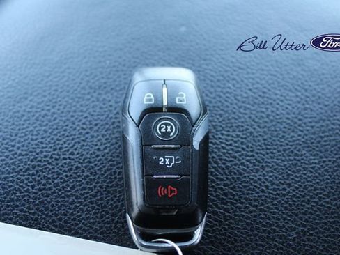 Used 2017 Ford F150 Lariat image 25