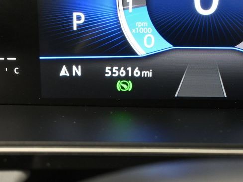 Used 2025 Volkswagen Jetta SE FWD image 27