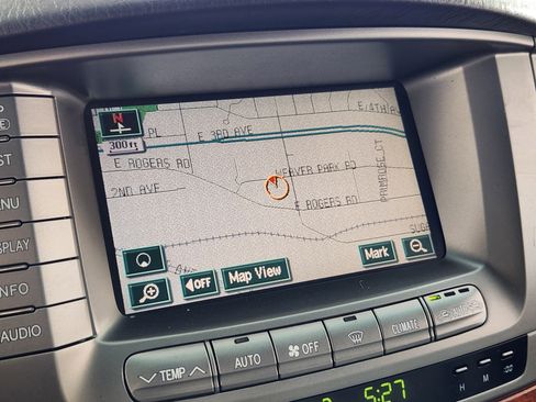 Used 2006 Lexus LX 470 4WD image 22