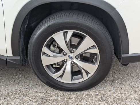 Used 2019 Subaru Ascent Premium AWD/4WD image 11